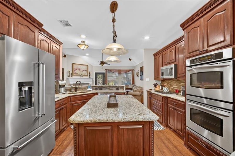 3451 Mayflower Drive, Frisco TX 75034 - Photo 10