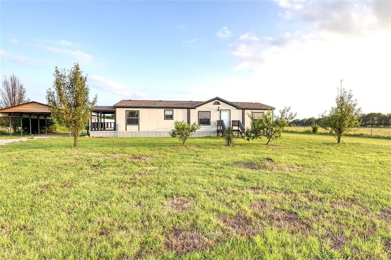 8344 Fm 697, Whitewright TX 75491 - Photo 3