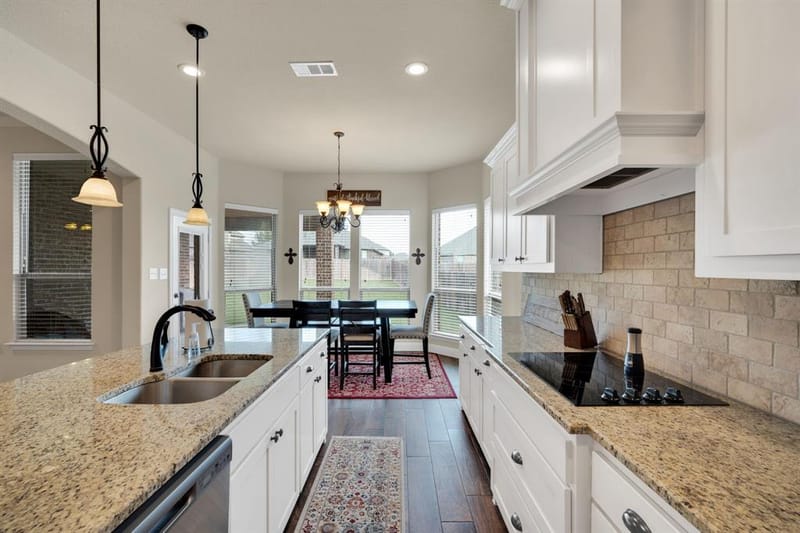 441 Lake Park Drive, Midlothian TX 76065 - Photo 9