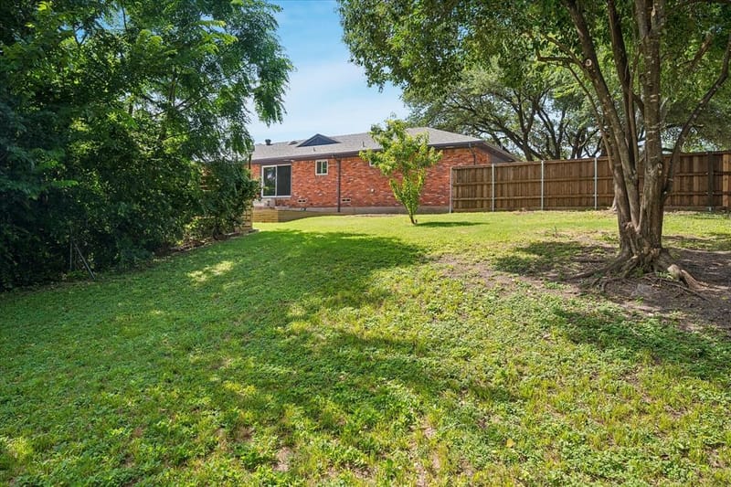 2203 Healey Drive, Dallas TX 75228 - Photo 12