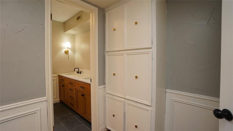 606 Queens Road, Denison TX 75020 - Photo 18