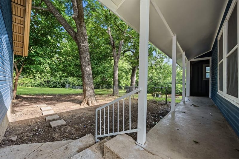 603 E Avenue A, Valley Mills TX 76689 - Photo 13