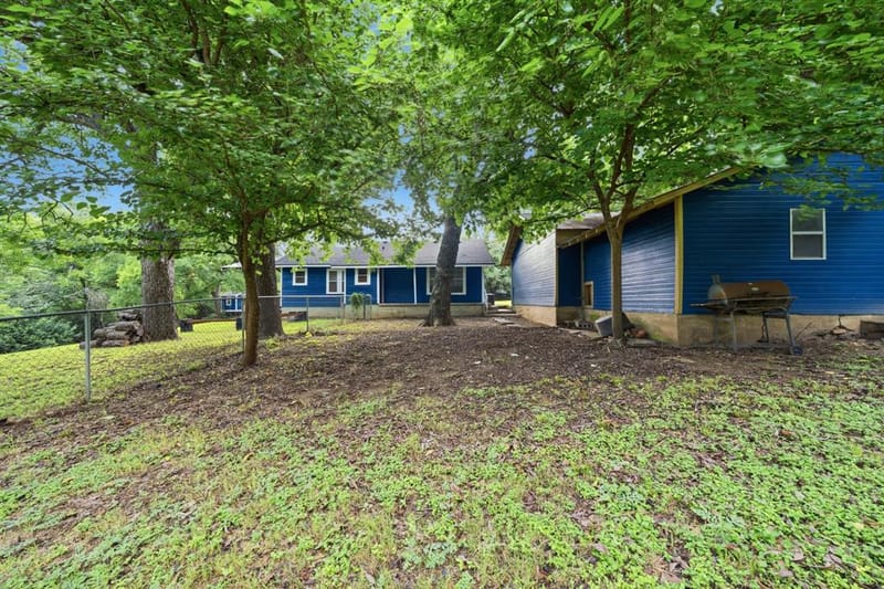 603 E Avenue A, Valley Mills TX 76689 - Photo 16