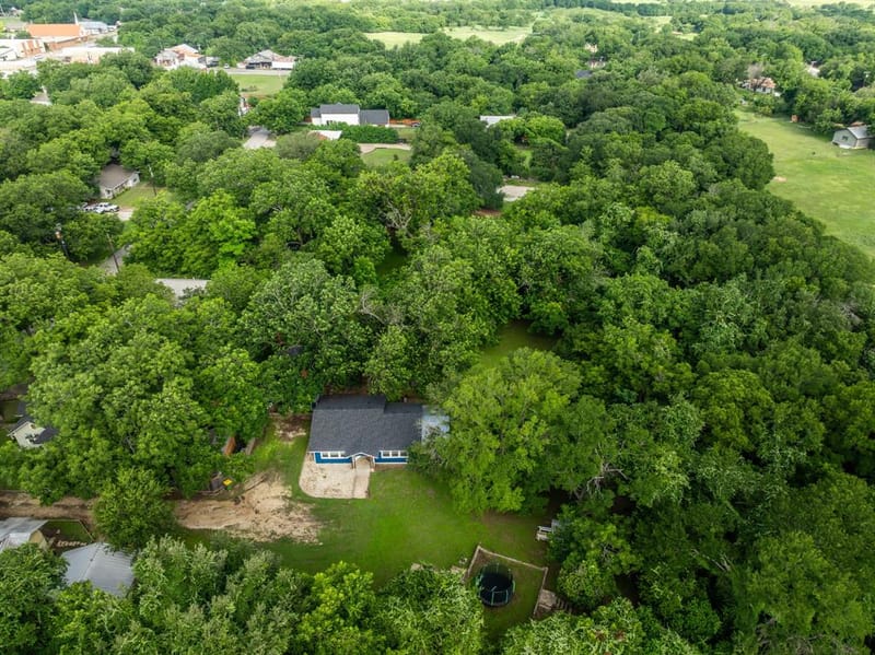 603 E Avenue A, Valley Mills TX 76689 - Photo 11