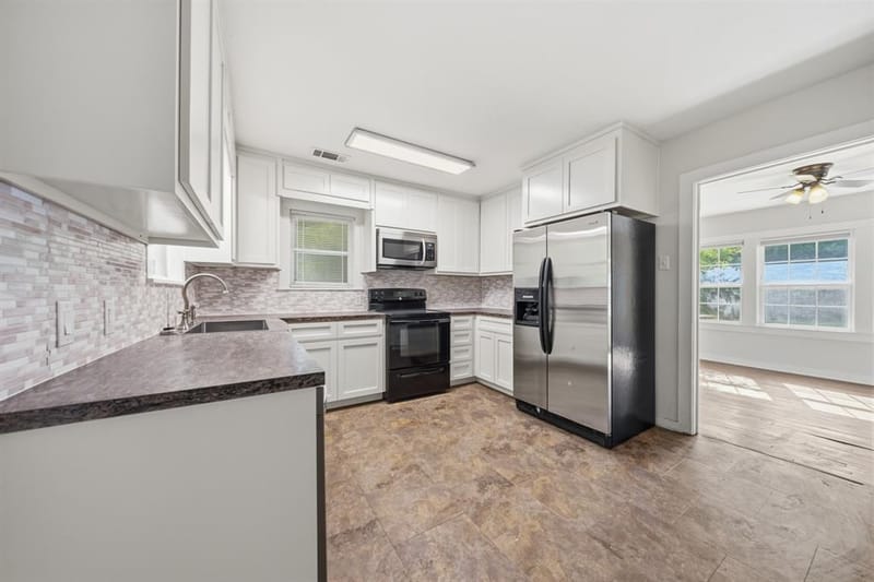 603 E Avenue A, Valley Mills TX 76689 - Photo 29