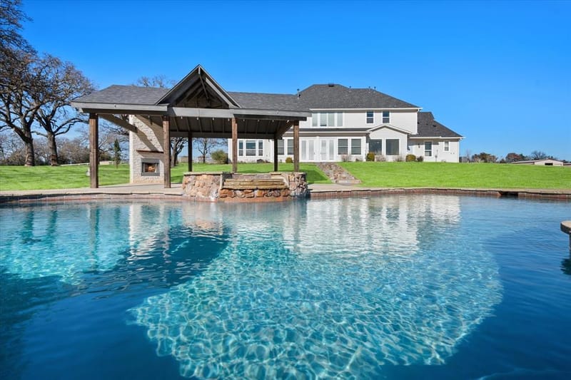 6056 Bennett Lawson Road, Mansfield TX 76063