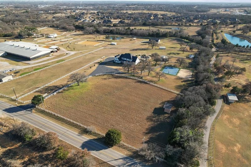 6056 Bennett Lawson Road, Mansfield TX 76063 - Photo 11