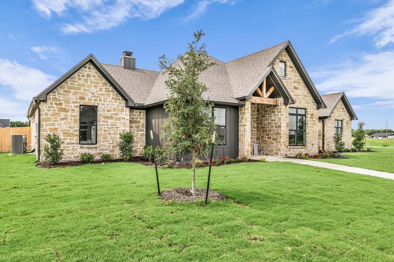 116 Cattail Court, Robinson TX 76706 - Photo 2