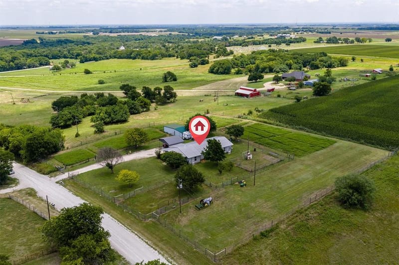 175 Hcr 3138 N, Bynum TX 76631 - Photo 39