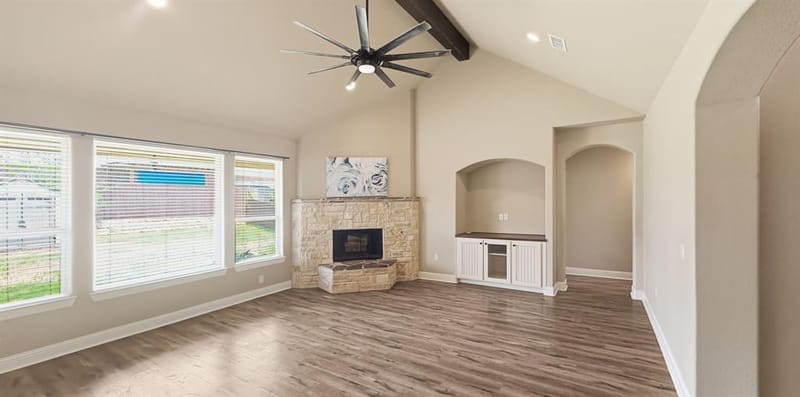 608 Donna Circle, Granbury TX 76049 - Photo 17