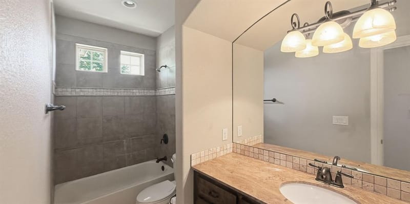 608 Donna Circle, Granbury TX 76049 - Photo 36