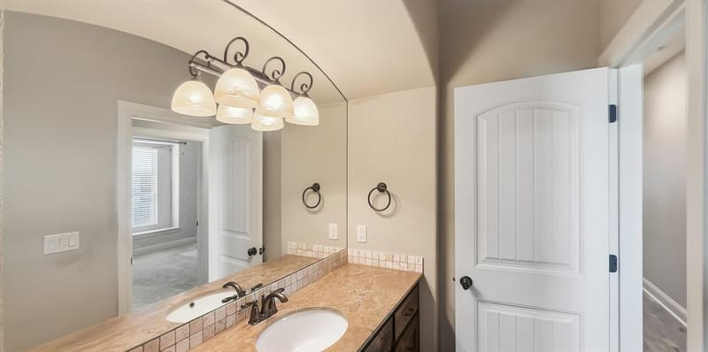 608 Donna Circle, Granbury TX 76049 - Photo 37