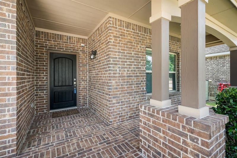 916 Hawks Way, Argyle TX 76226 - Photo 3