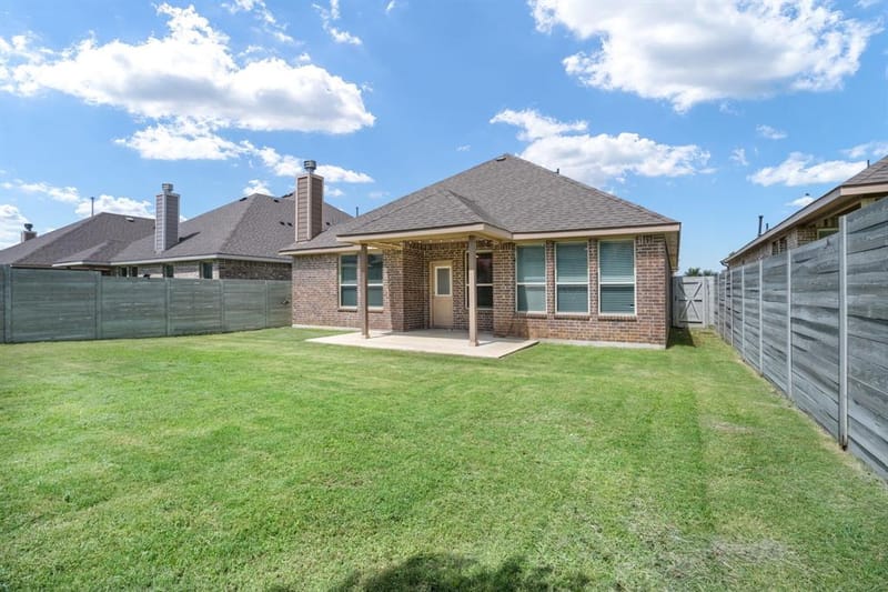 916 Hawks Way, Argyle TX 76226 - Photo 30