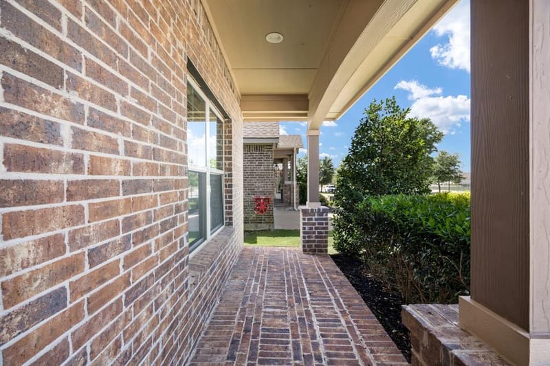 916 Hawks Way, Argyle TX 76226 - Photo 4