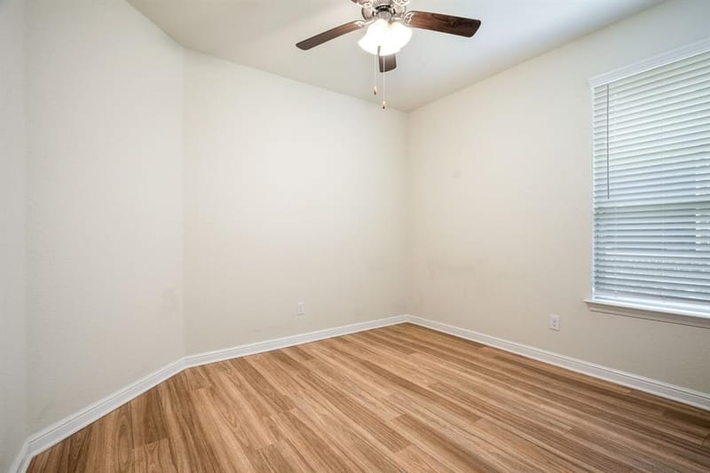 916 Hawks Way, Argyle TX 76226 - Photo 8