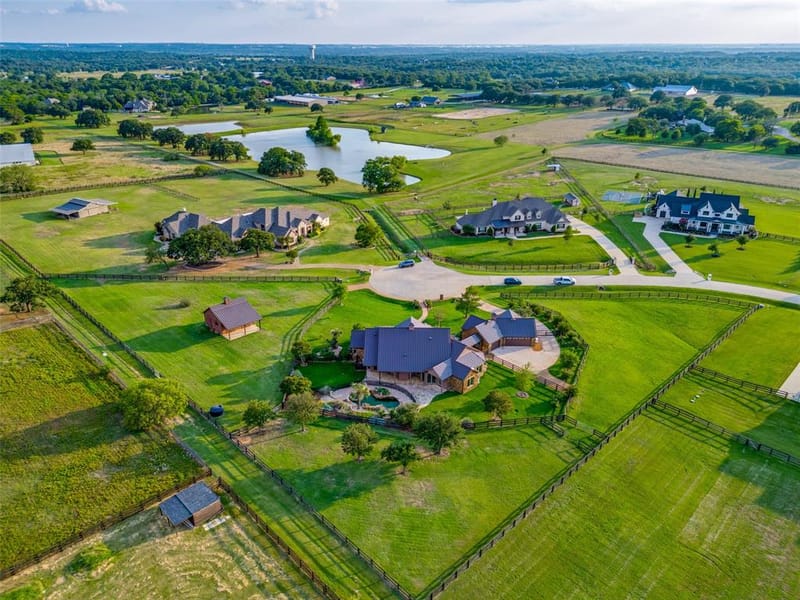 1023 Gene Perry Court, Bartonville TX 76226 - Photo 38