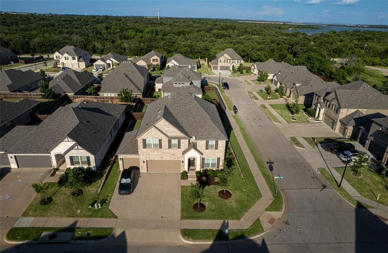 4145 Kyles Landing Drive, Hickory Creek TX 75065 - Photo 2