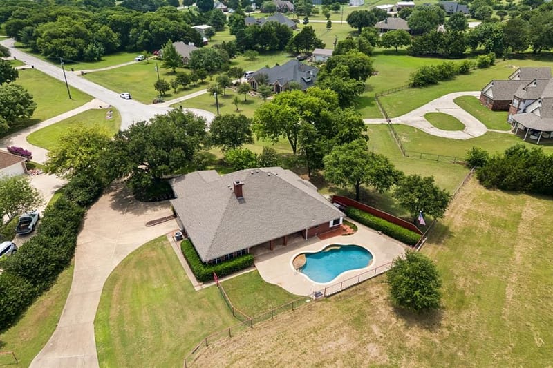 4210 Whitehead Road, Midlothian TX 76065 - Photo 2