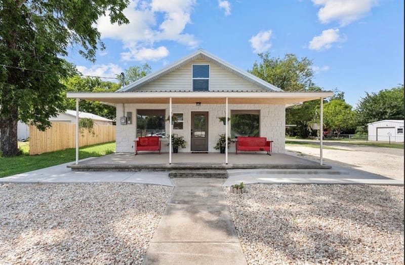 1003 W 5th Street, Clifton TX 76634