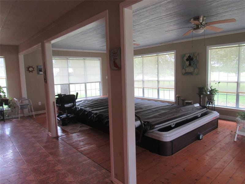 404 County Road 260, Gainesville TX 76240 - Photo 23