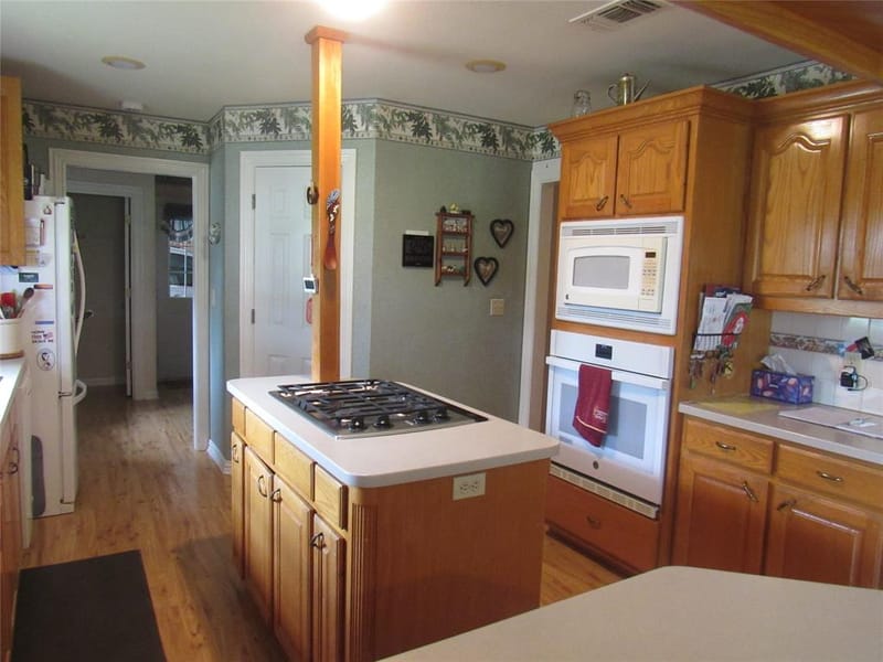 404 County Road 260, Gainesville TX 76240 - Photo 17
