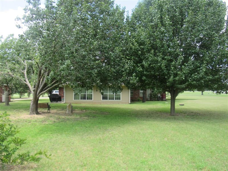 404 County Road 260, Gainesville TX 76240 - Photo 7