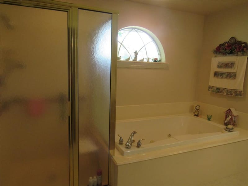 404 County Road 260, Gainesville TX 76240 - Photo 36