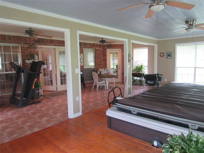 404 County Road 260, Gainesville TX 76240 - Photo 24