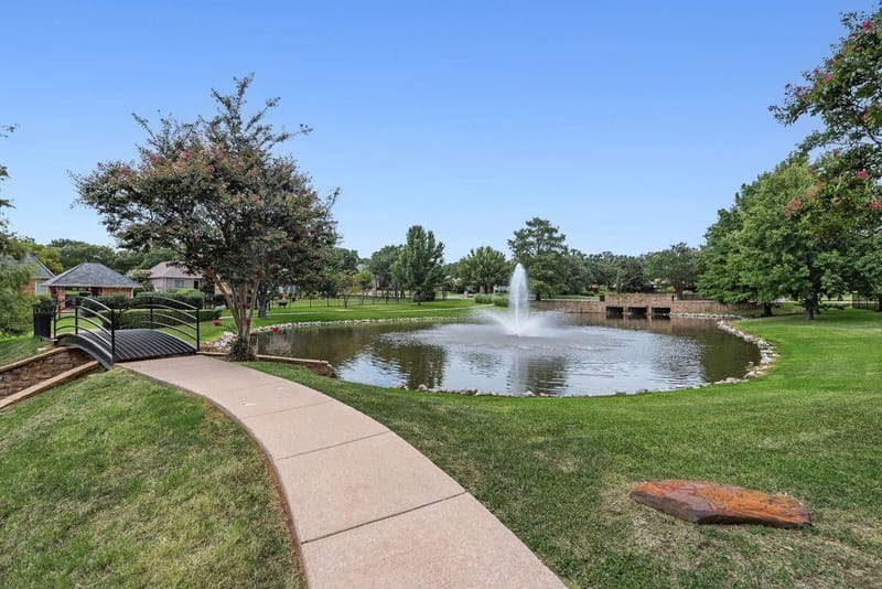 1917 Queensbridge Court, Keller TX 76262 - Photo 32