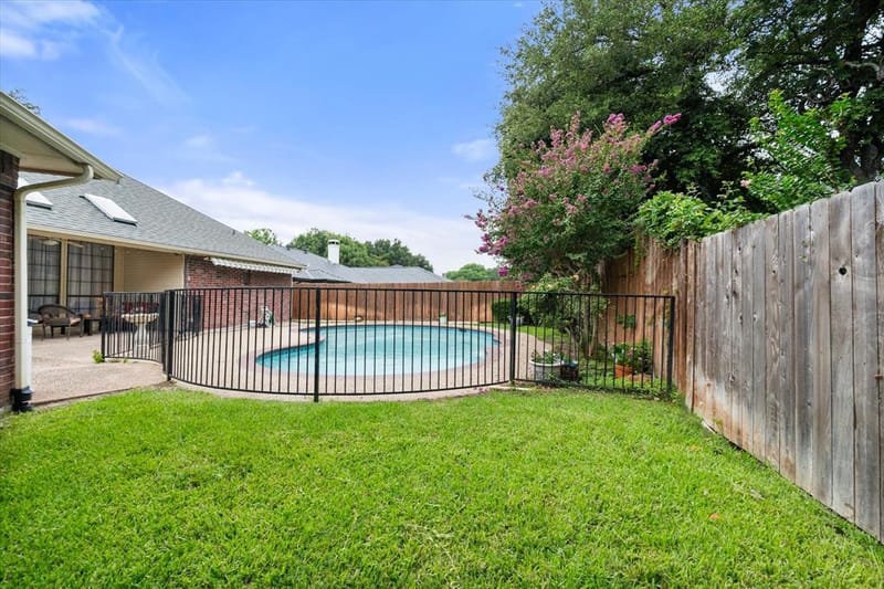 2105 Sleepy Hollow Drive, Arlington TX 76006 - Photo 33