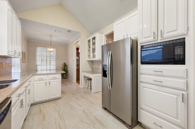 2105 Sleepy Hollow Drive, Arlington TX 76006 - Photo 19
