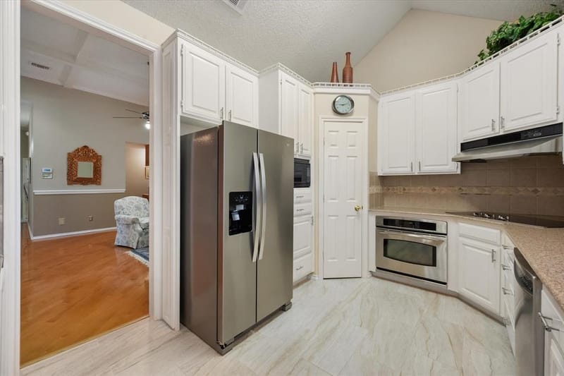 2105 Sleepy Hollow Drive, Arlington TX 76006 - Photo 21