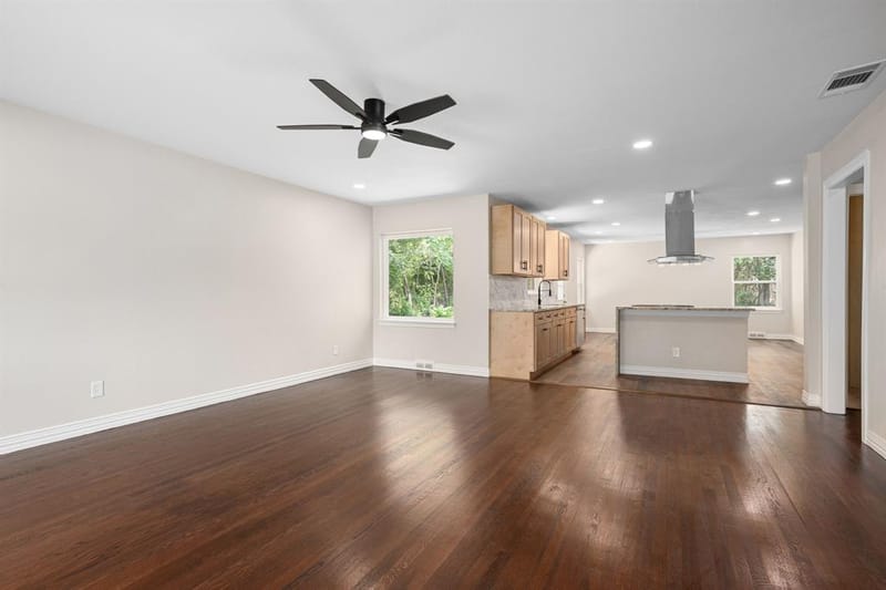 9795 Twin Creek Circle, Dallas TX 75228 - Photo 6