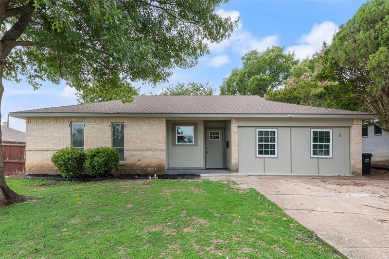 2514 Bobwhite Boulevard, Mesquite TX 75149 - Photo 2