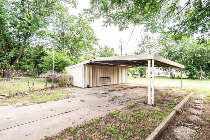 706 E Highway 82, Nocona TX 76255 - Photo 5