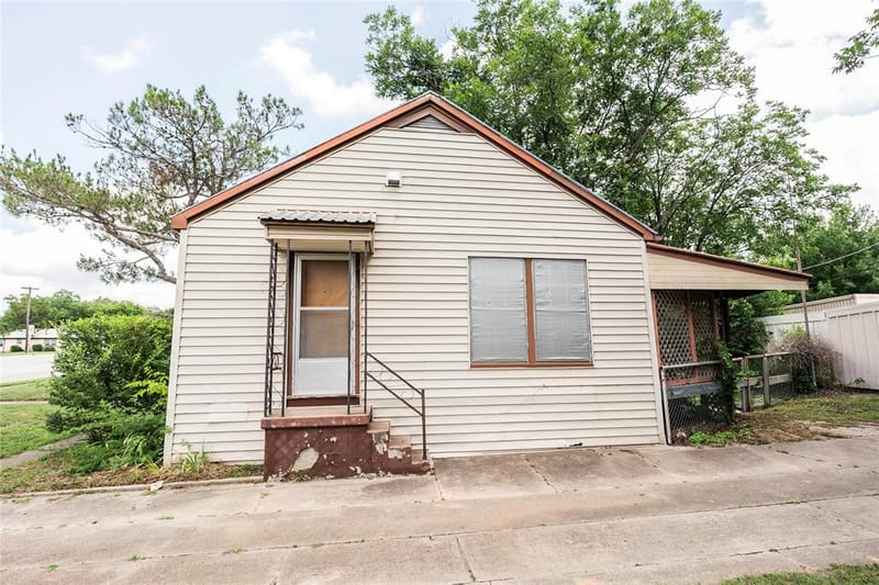 706 E Highway 82, Nocona TX 76255 - Photo 4