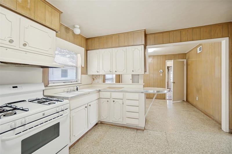 13404 Glenside Drive, Farmers Branch TX 75234 - Photo 6
