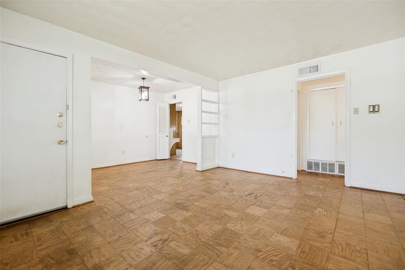13404 Glenside Drive, Farmers Branch TX 75234 - Photo 3