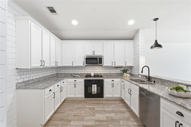 5304 Alpine Meadows Drive, McKinney TX 75071 - Photo 2