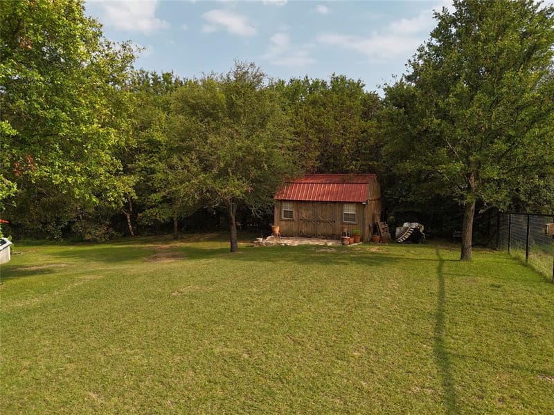 239 Palomino Court, Cresson TX 76035 - Photo 35