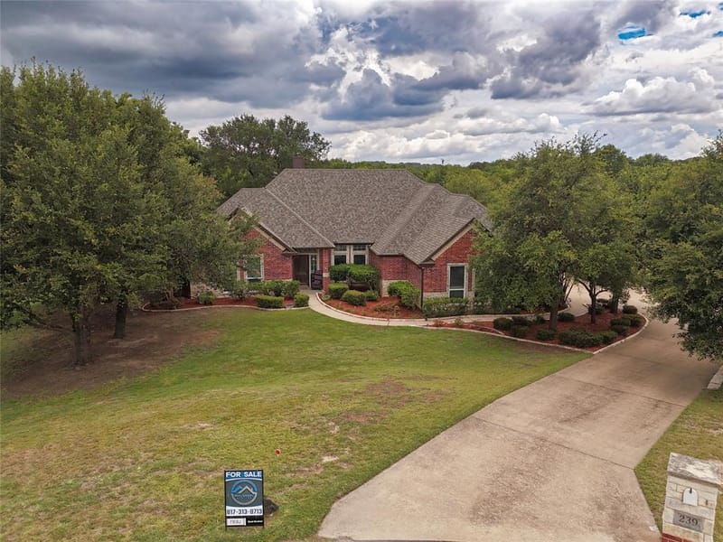 239 Palomino Court, Cresson TX 76035 - Photo 4
