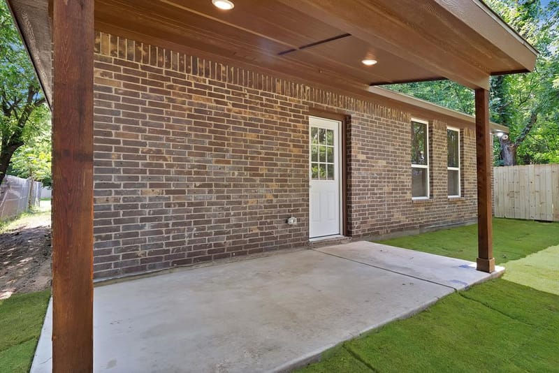 1112 Trinity Street, Cleburne TX 76031 - Photo 7