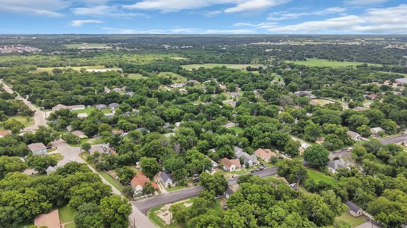 1112 Trinity Street, Cleburne TX 76031 - Photo 29