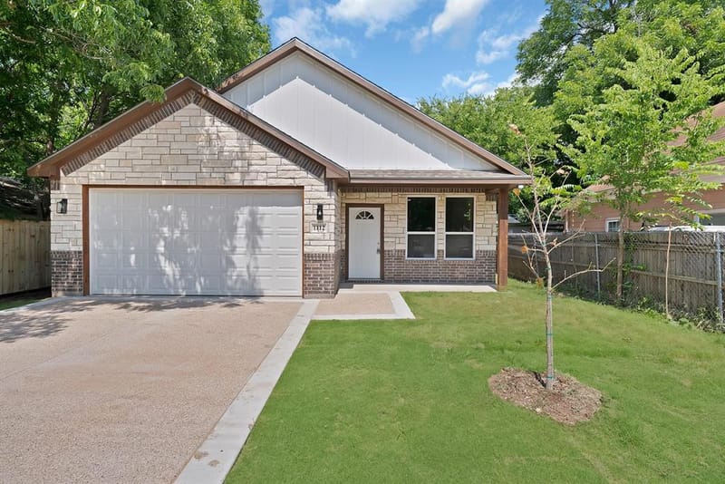 1112 Trinity Street, Cleburne TX 76031 - Photo 4