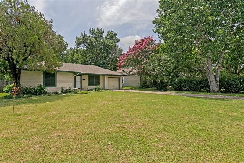 813 Westway Street, Denton TX 76201 - Photo 9