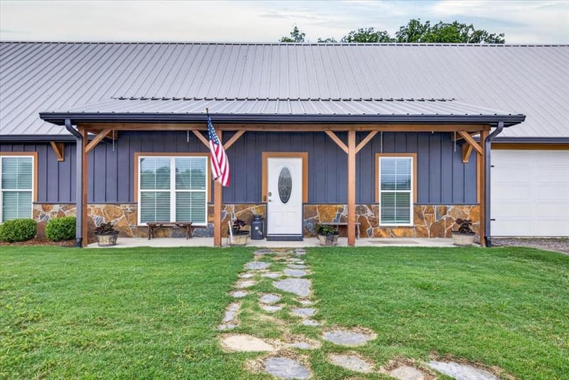 114 Lakewood Road, Trinidad TX 75163