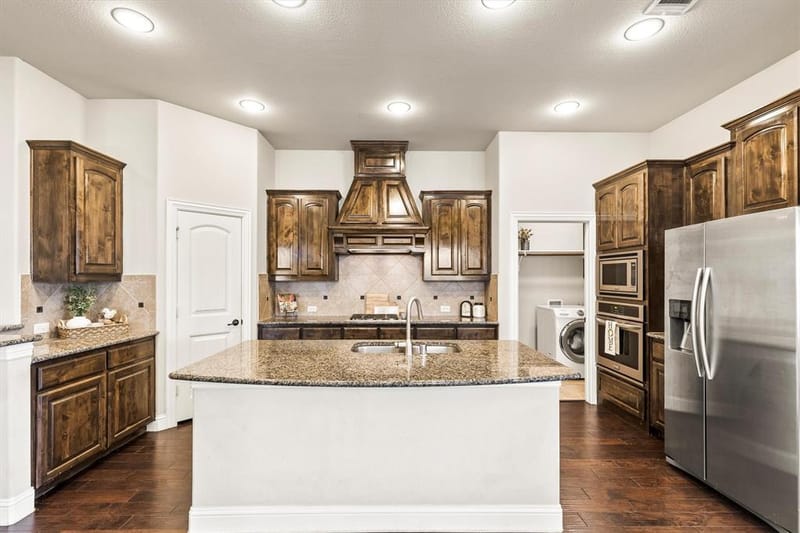 705 Challenger Drive, McKinney TX 75072 - Photo 2