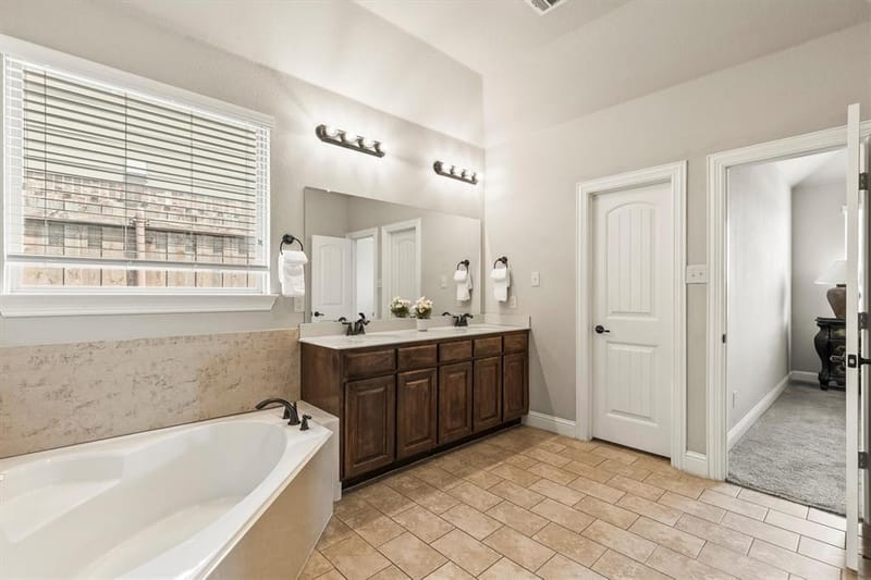 705 Challenger Drive, McKinney TX 75072 - Photo 17