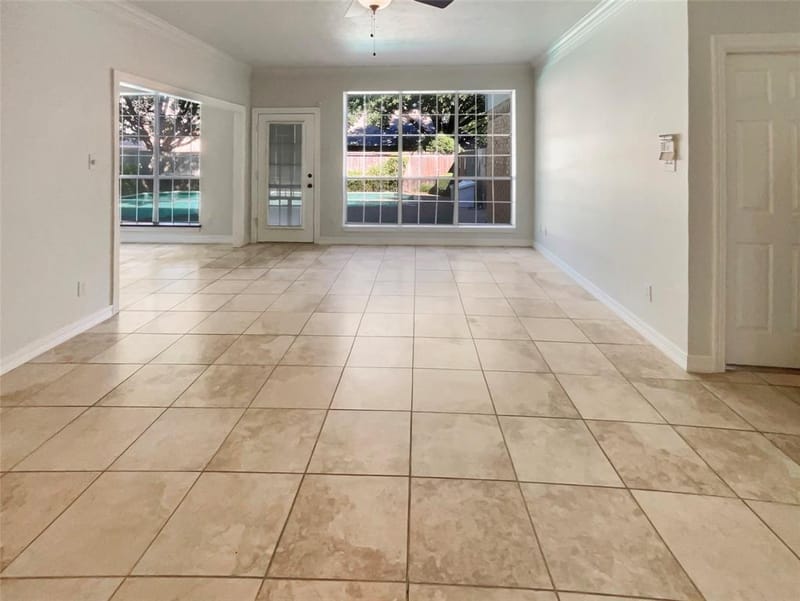 6804 Savannah Lane, Fort Worth TX 76132 - Photo 3